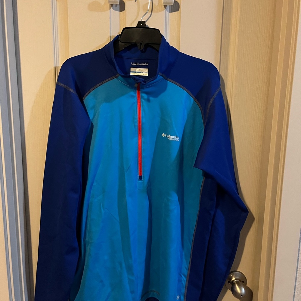 Columbia Men's Two-Tone Blue Performance Jacket